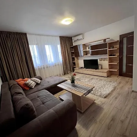 Ariadna Luxury